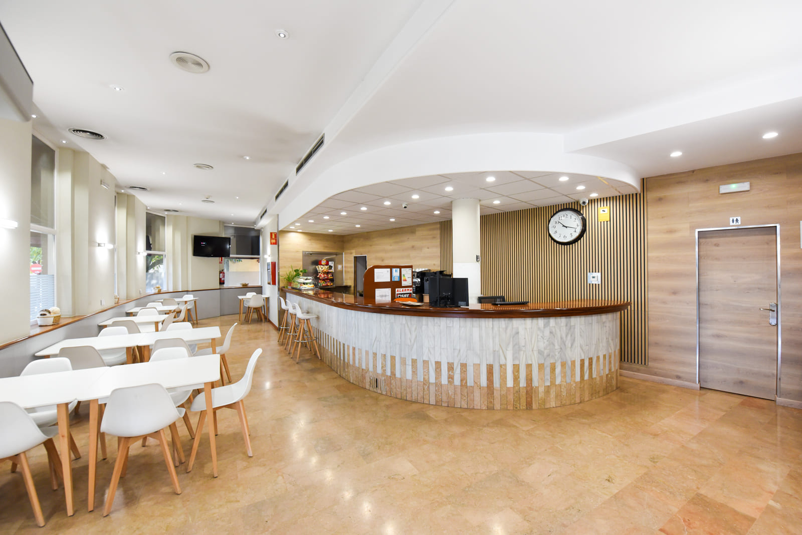 recepcion-hotel-nadal